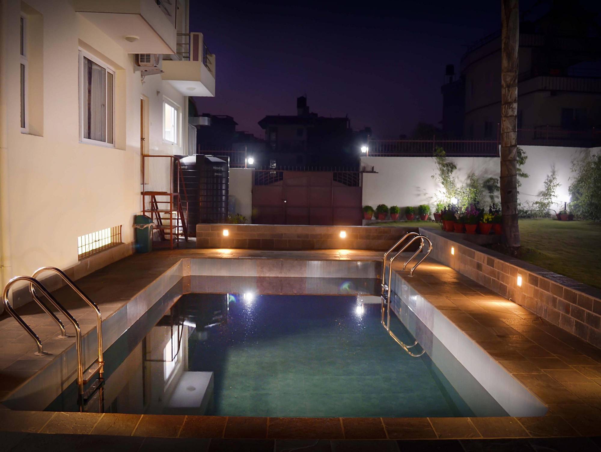 Nirvana Home Kathmandu Exteriör bild
